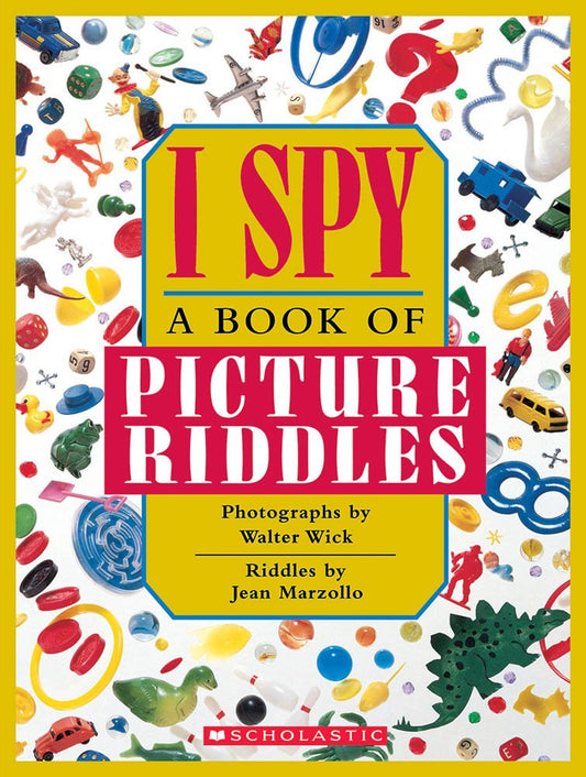 I Spy: A Book of Picture Riddles - Paperback